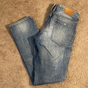 Light wash Madewell Straight Jeans